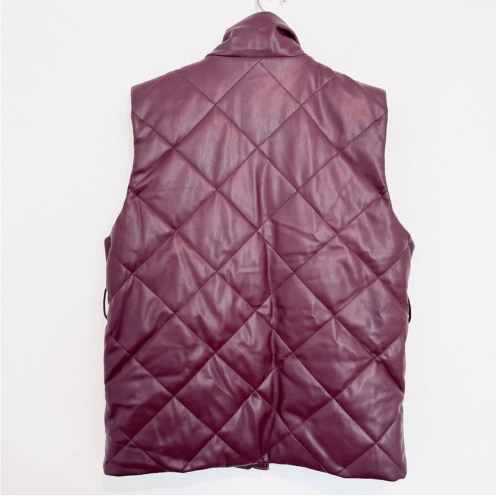 NWT BlankNYC Faux Leather Quilted Oversized Outdoor Vest New Hot Shot Size Large